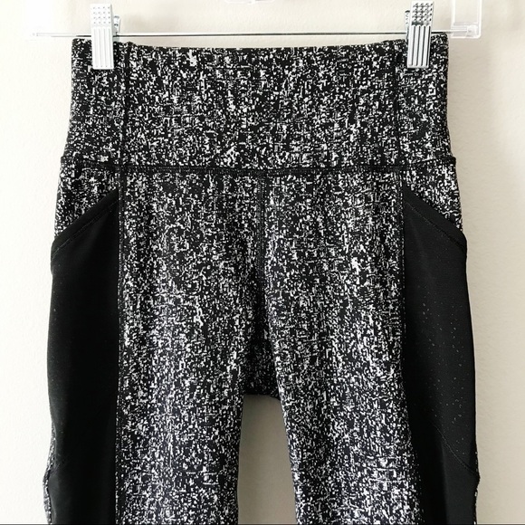 Lululemon Fit Physique Crop Legging Jacquard Black - Picture 2 of 11